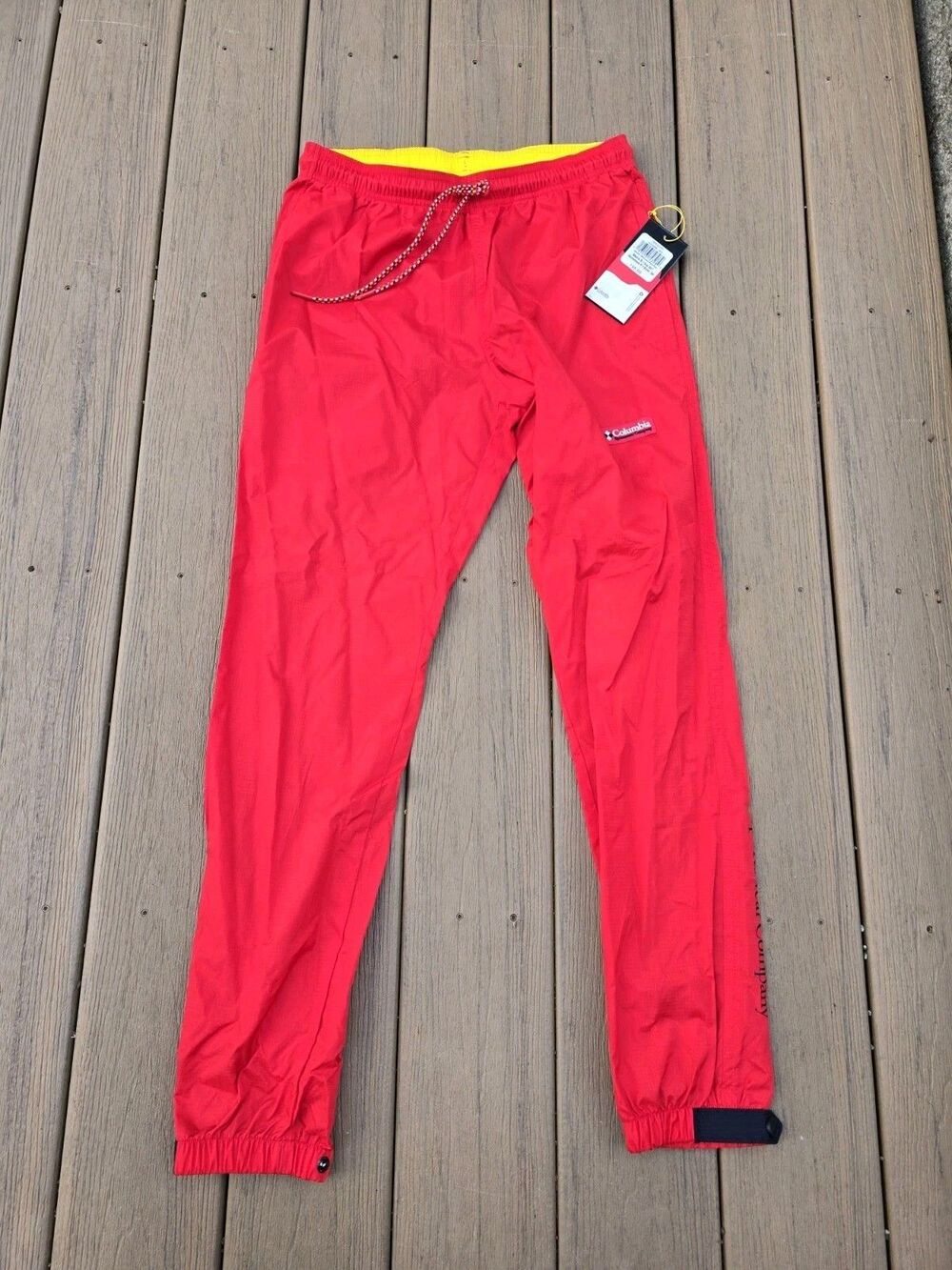 Disney X Columbia Unisex Small Lt. Ed. Mickey Mouse Santa Ana Wind Pants NWT